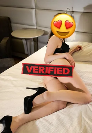 Adriana cunnilingus Erotic massage Aytos